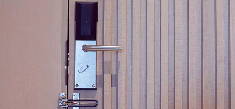 Installing a Maglock Alafaya